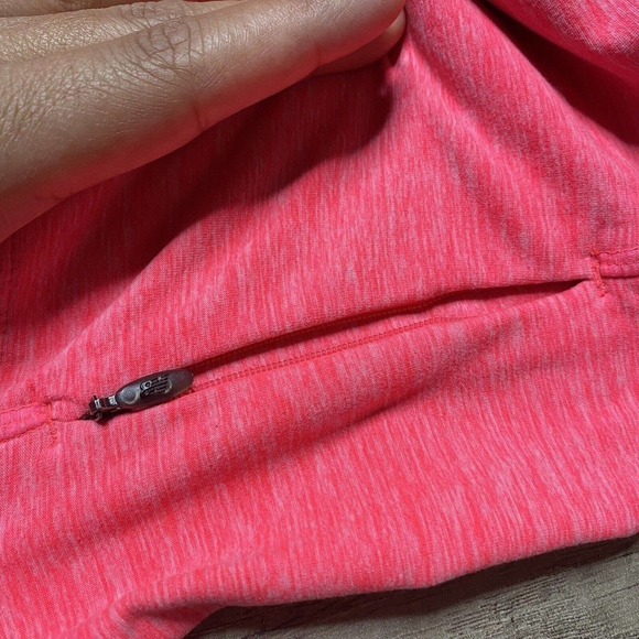 NEW BALANCE Women Small Neon Pink Pullover Performance Turtleneck sweater Top - Picture 7 of 13